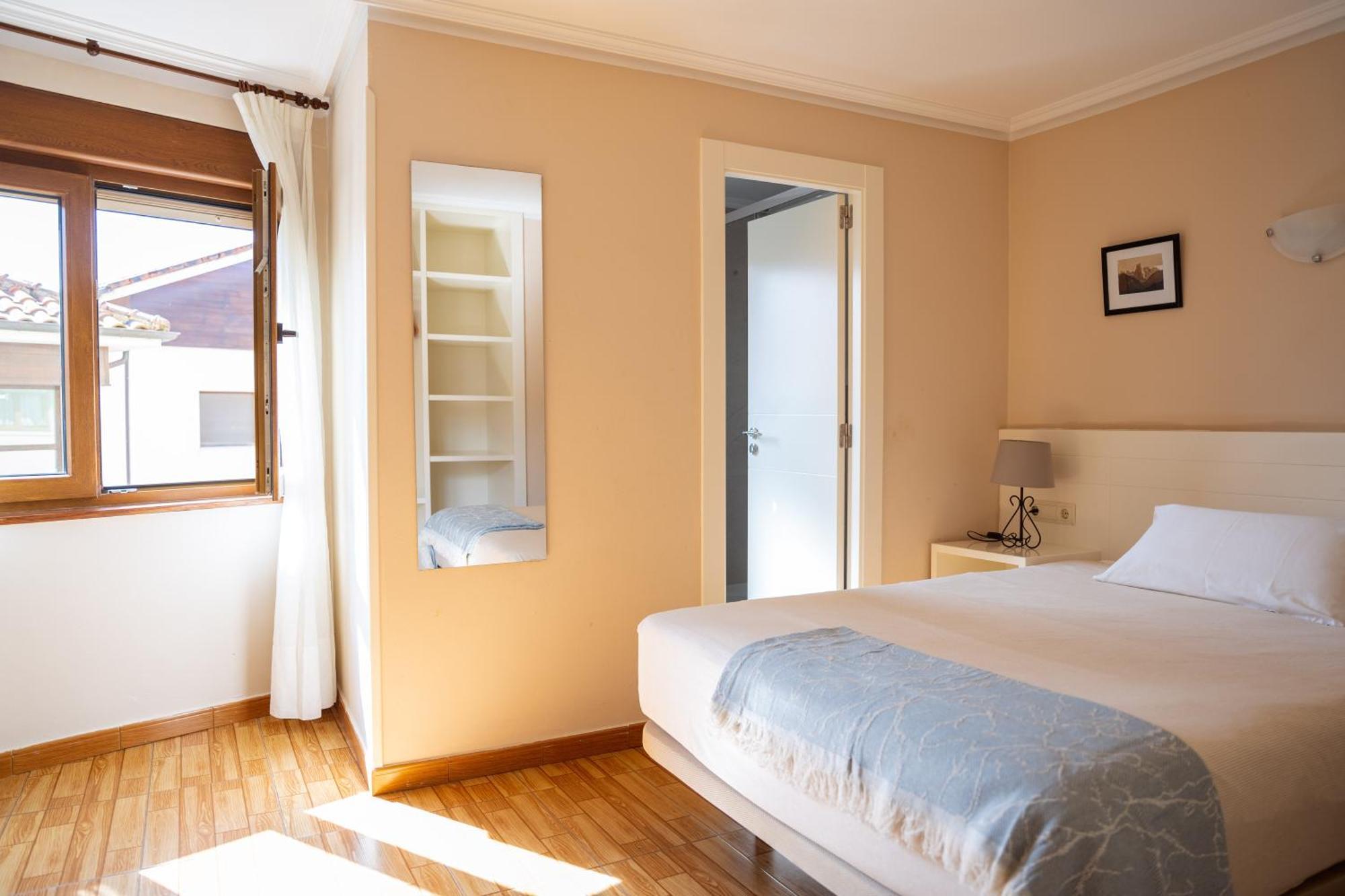Pension San Jorge Nueva De Llanes Eksteriør billede